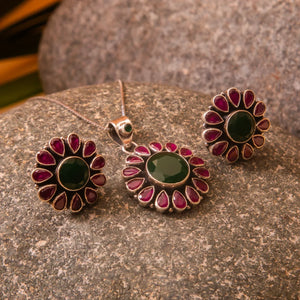 Why 925 Silver Jewellery Makes the Perfect Valentine’s Day Gift