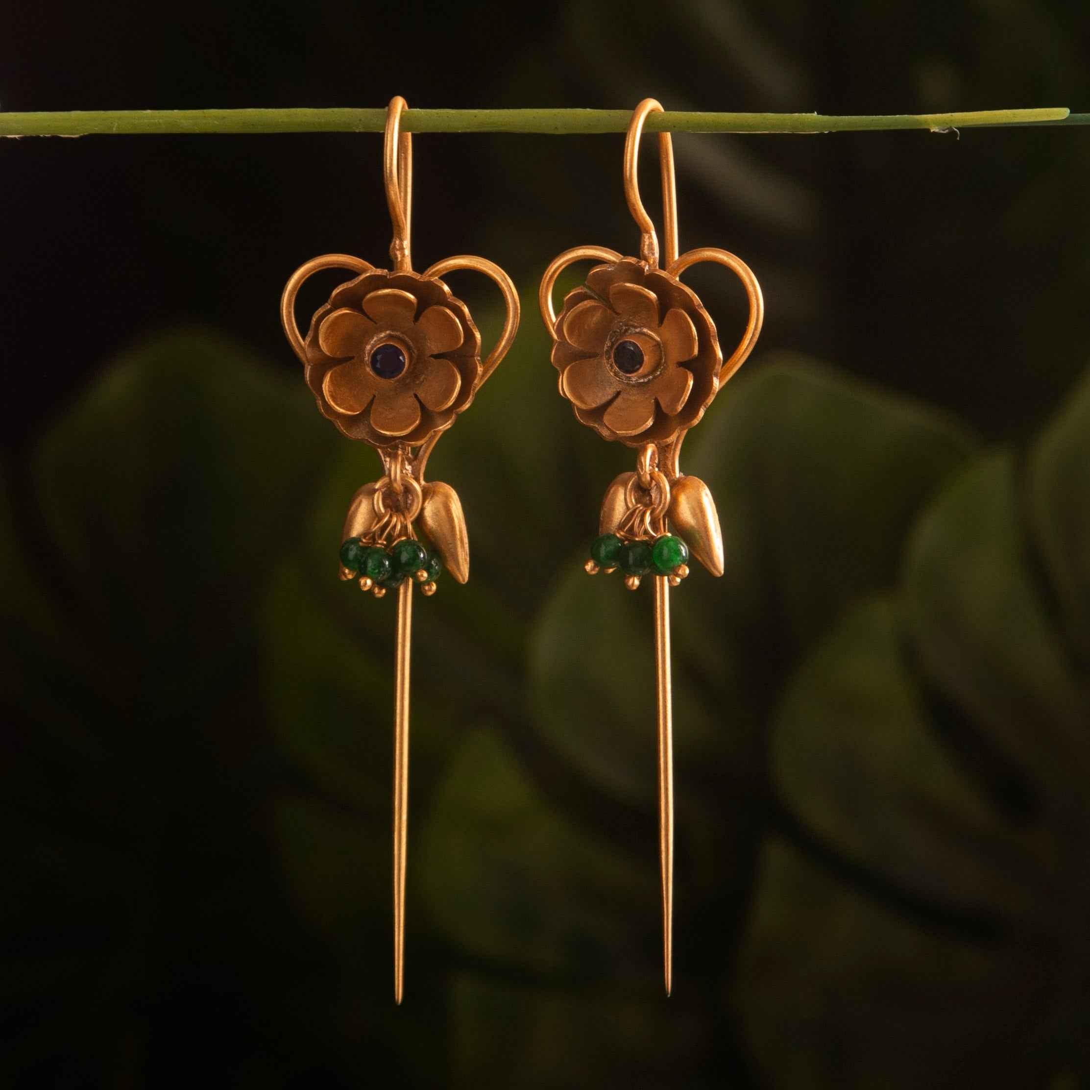 Gold Bloom Needle 925 Silver Ear Cuff with Green Beads