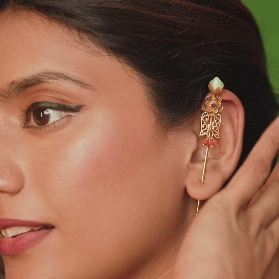 Antique Gold Needle 925 Silver Ear Cuff Light Blue Stone