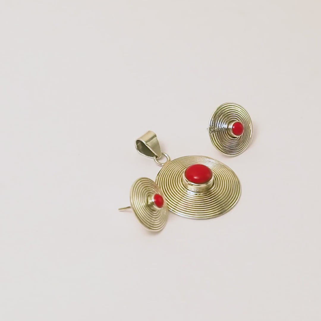 Concentric Red 925 Silver Pendant Set